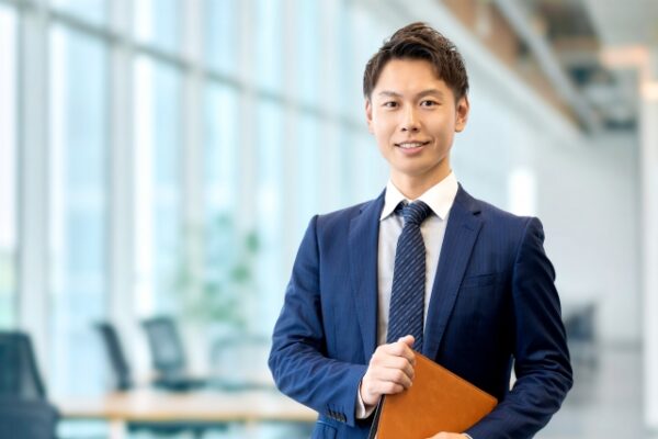 好きな色＝似合う色とは限らない？婚活写真で大切な『色選び』【男性編】